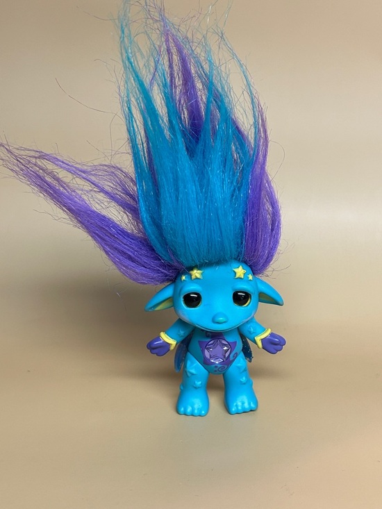 The zelfs Other - The Zelfs – Crystal Gemz STARKLES the sorcier Blue & Purple Hair Toy